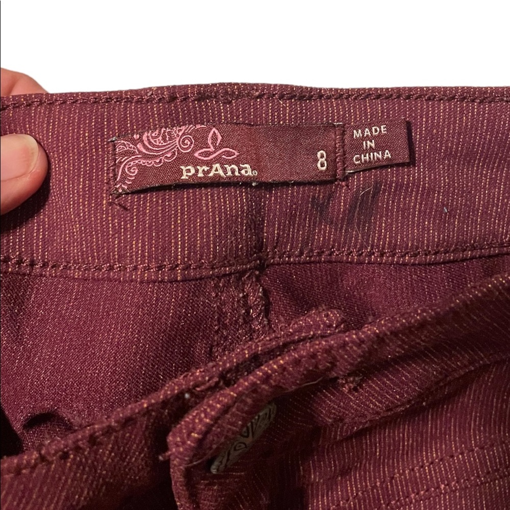 Prana 9 inch inseam Bermuda hiking shorts - Picture 4 of 4